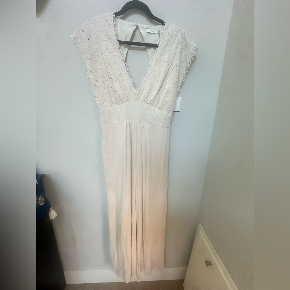 LUSH EYELET BODICE OPEN BACK CREAM JUMPSUIT - SIZE Large